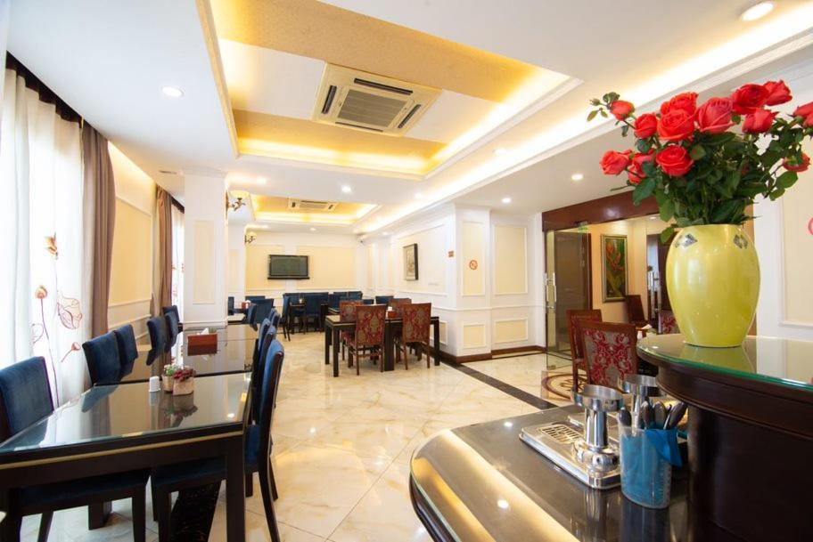 A25 Hotel - 15 Tran Quoc Toan Hanoi Eksteriør bilde