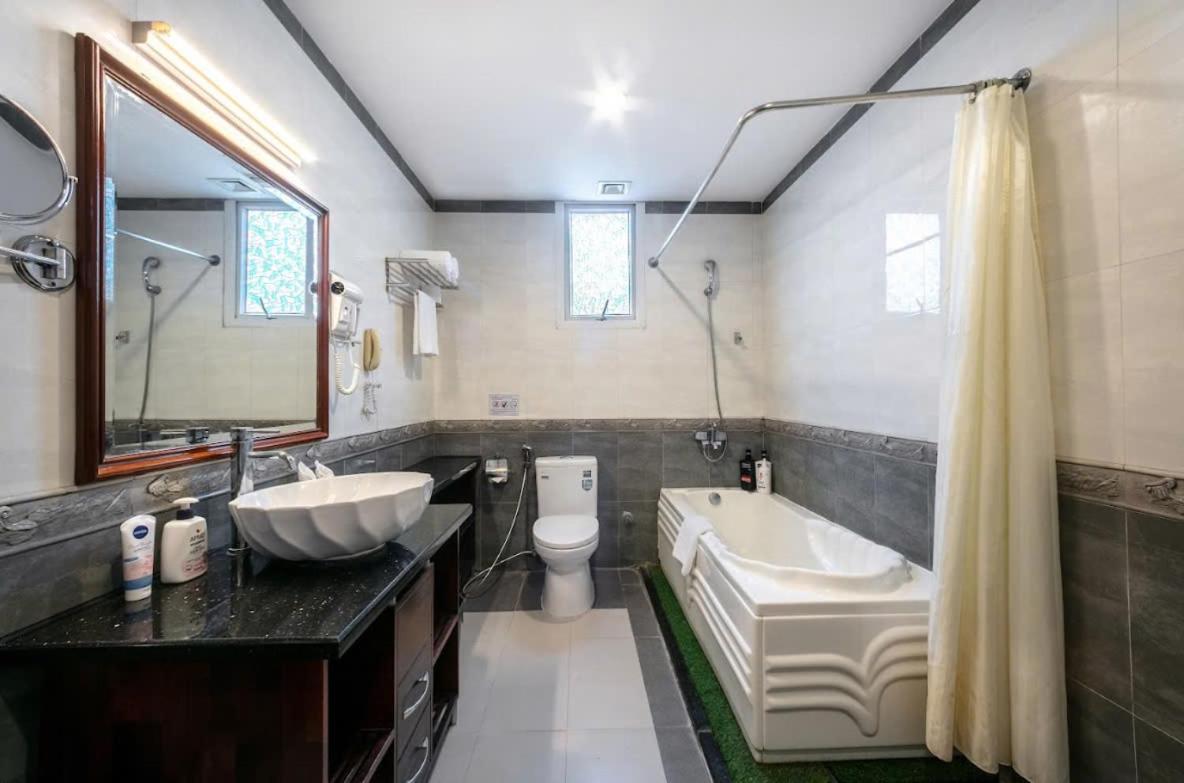 A25 Hotel - 15 Tran Quoc Toan Hanoi Eksteriør bilde